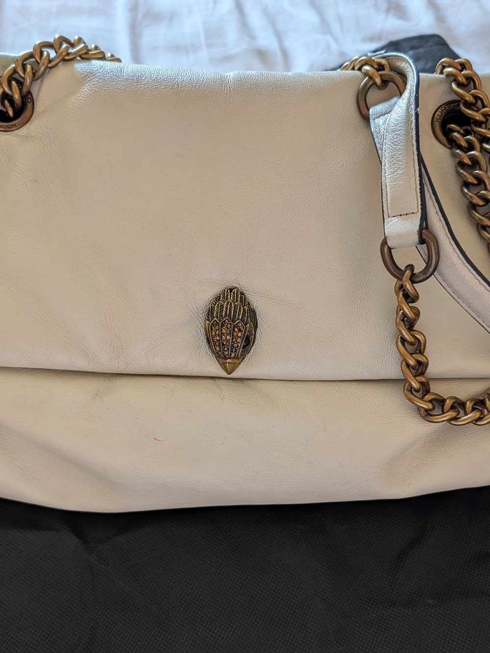 Kurt Geiger Cream Leather Shoulder Bag with Gold Chain